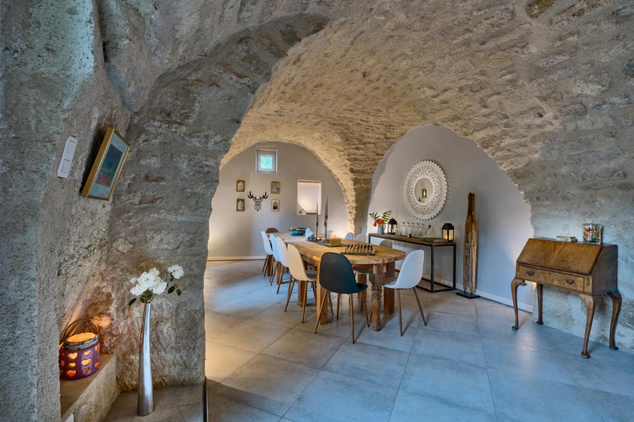 Maison Lou Roucas Cabrieres-d'Aigues Exterior photo